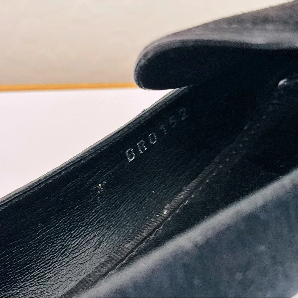 Louis Vuitton LV Monogram Women’s Suede Black Embroidered Loafers Size 40.5 10.5 - Picture 13 of 13